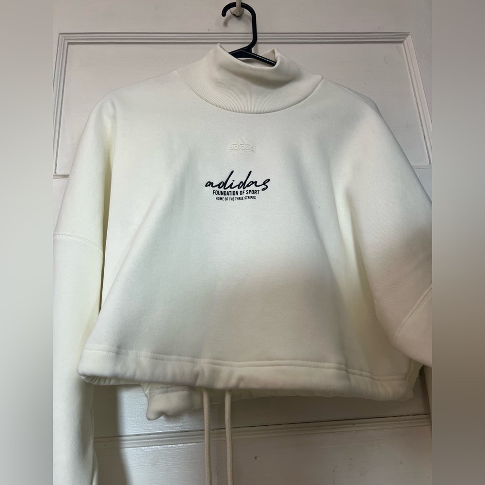 Adidas Cream/offwhite Cropped Sweater – Size Small (NWT)